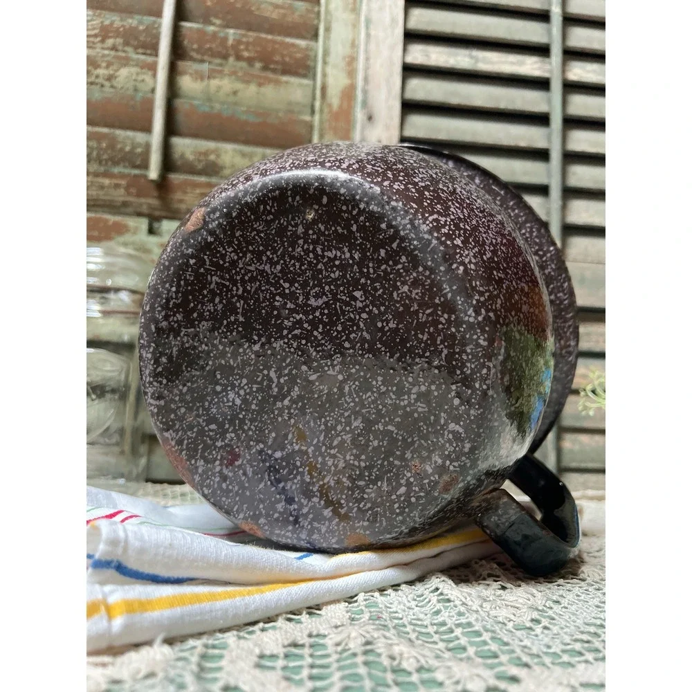 Vintage Black Speckled Enamel Chamber Pot **Farmhouse Rustic decor